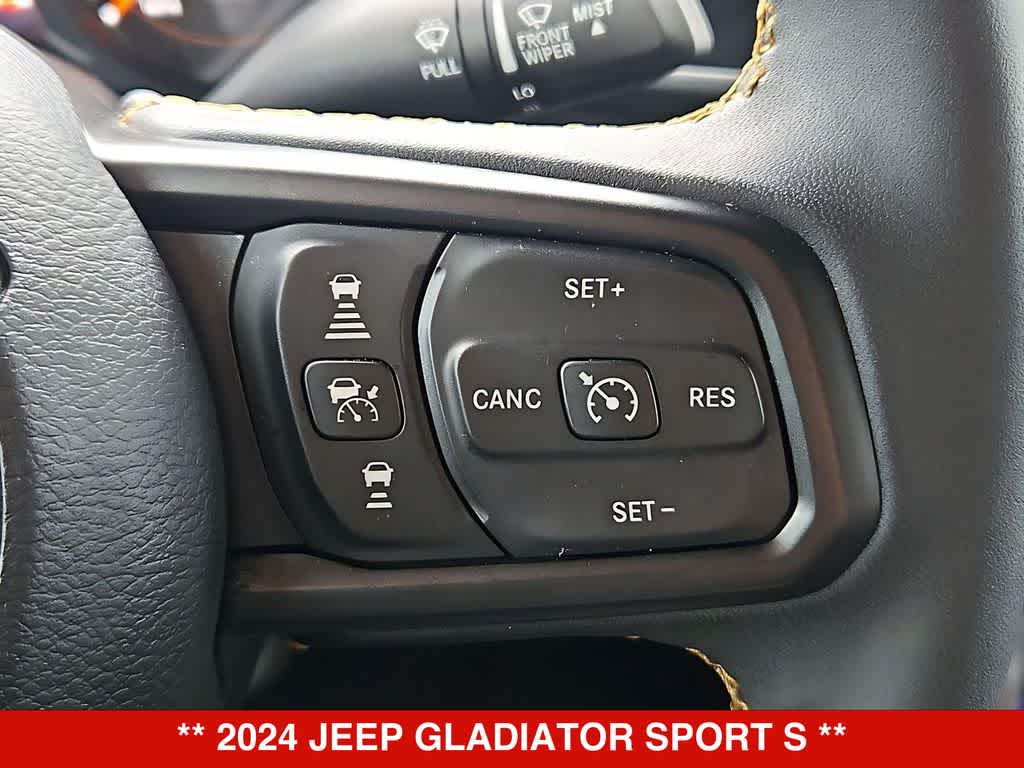 Thumbnail: 2024 Jeep Gladiator - 25