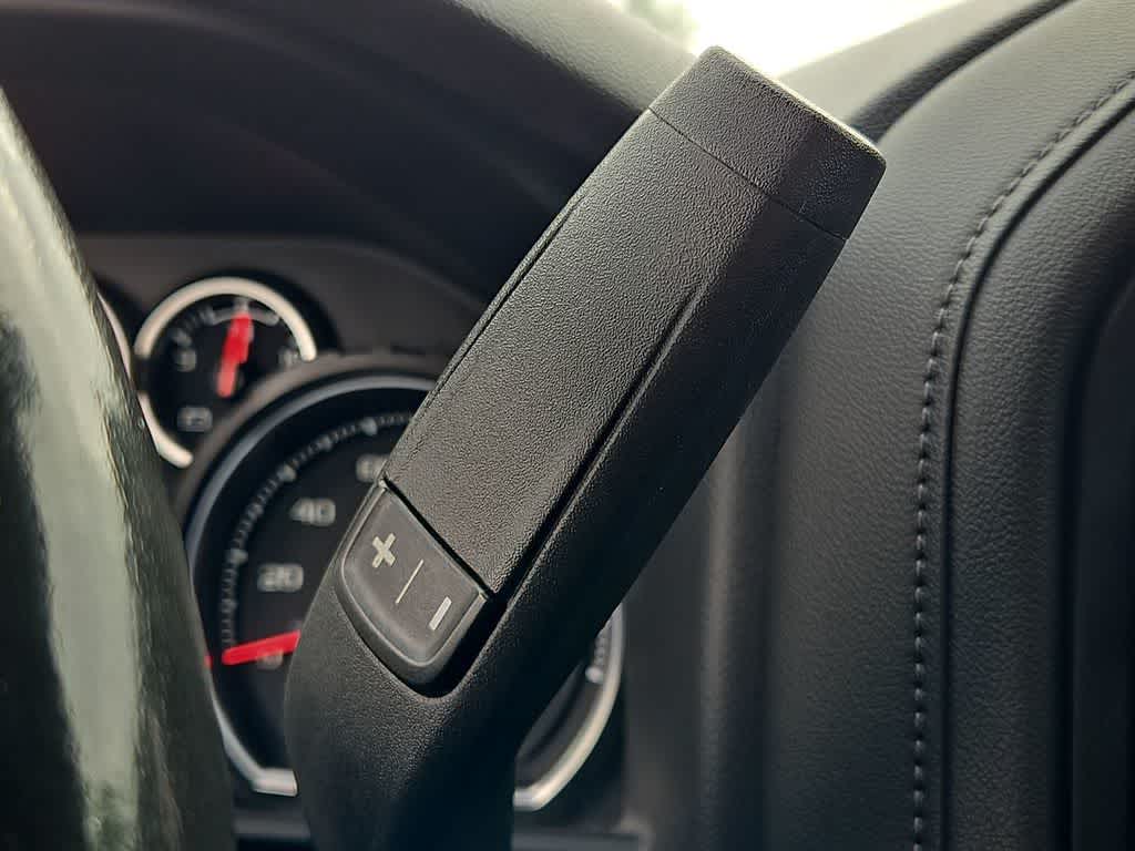 Thumbnail: 2020 Chevrolet Silverado 1500 - 31