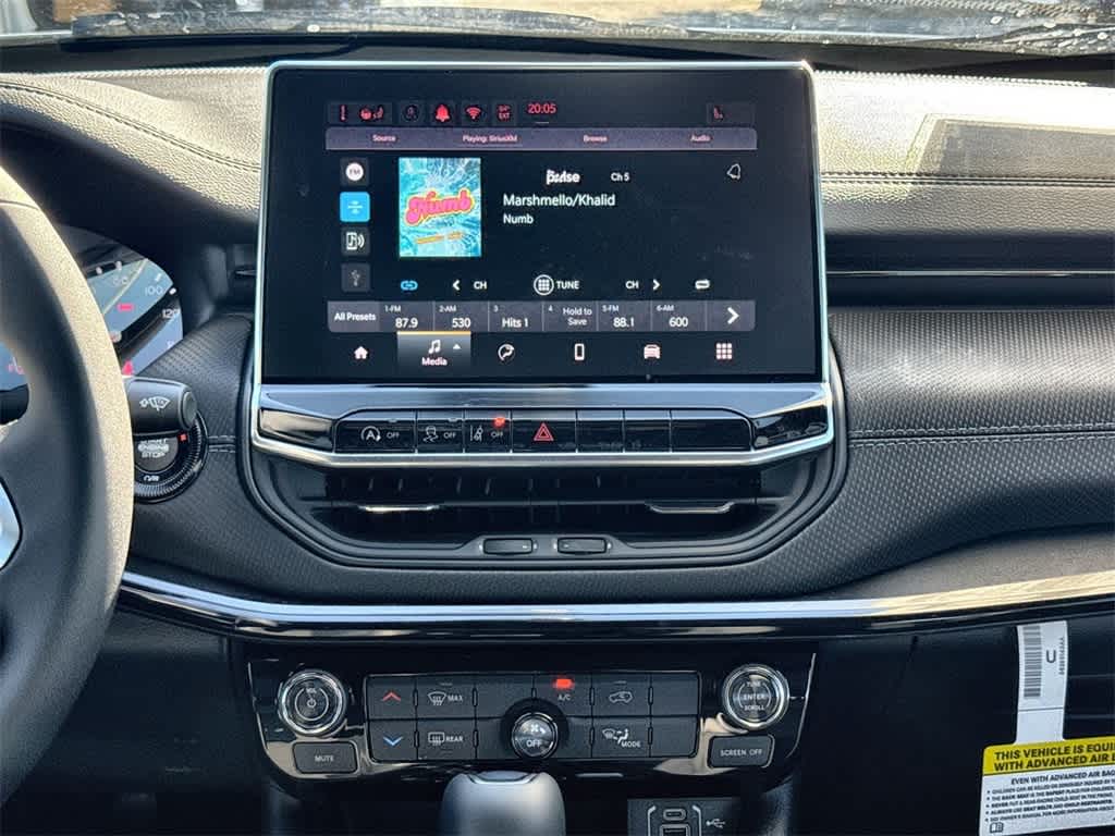 Thumbnail: 2026 Jeep Compass - 17