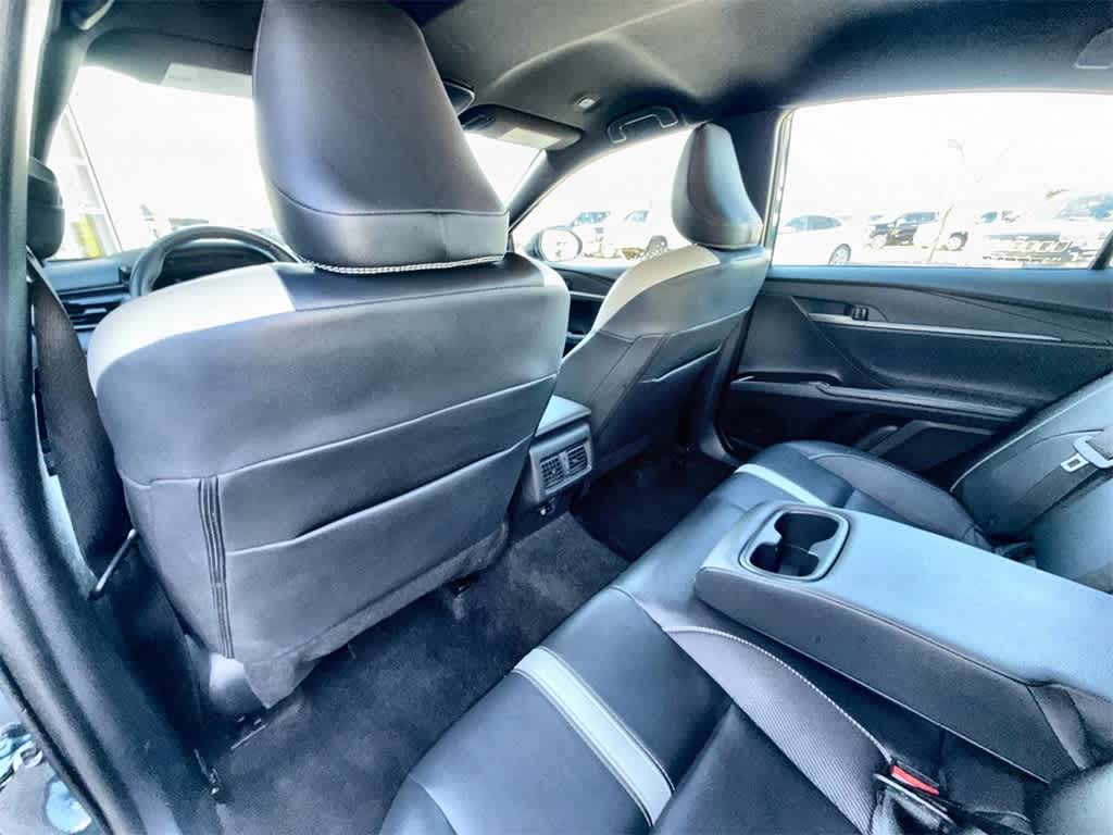 Thumbnail: 2025 Toyota Camry - 12