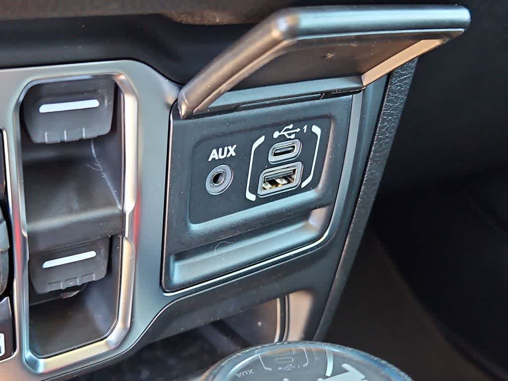 Thumbnail: 2026 Jeep Wrangler - 30