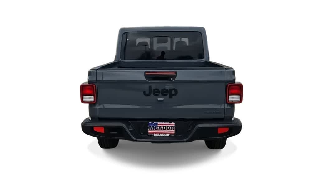 Thumbnail: 2026 Jeep Gladiator - 7