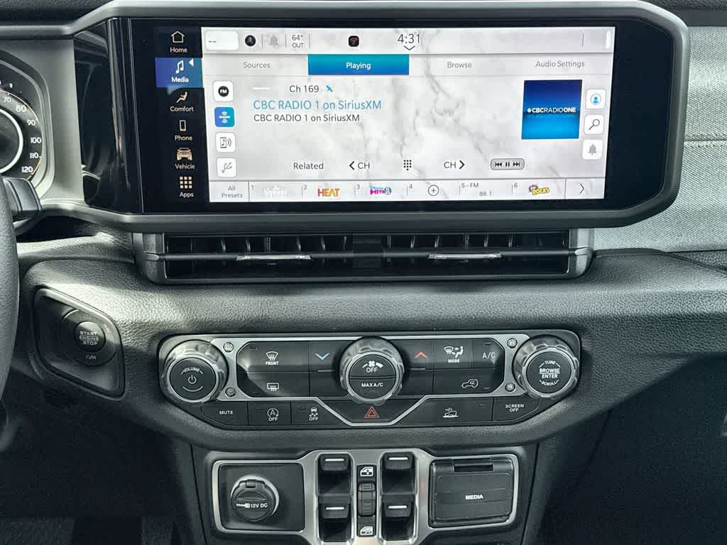 Thumbnail: 2026 Jeep Gladiator - 16