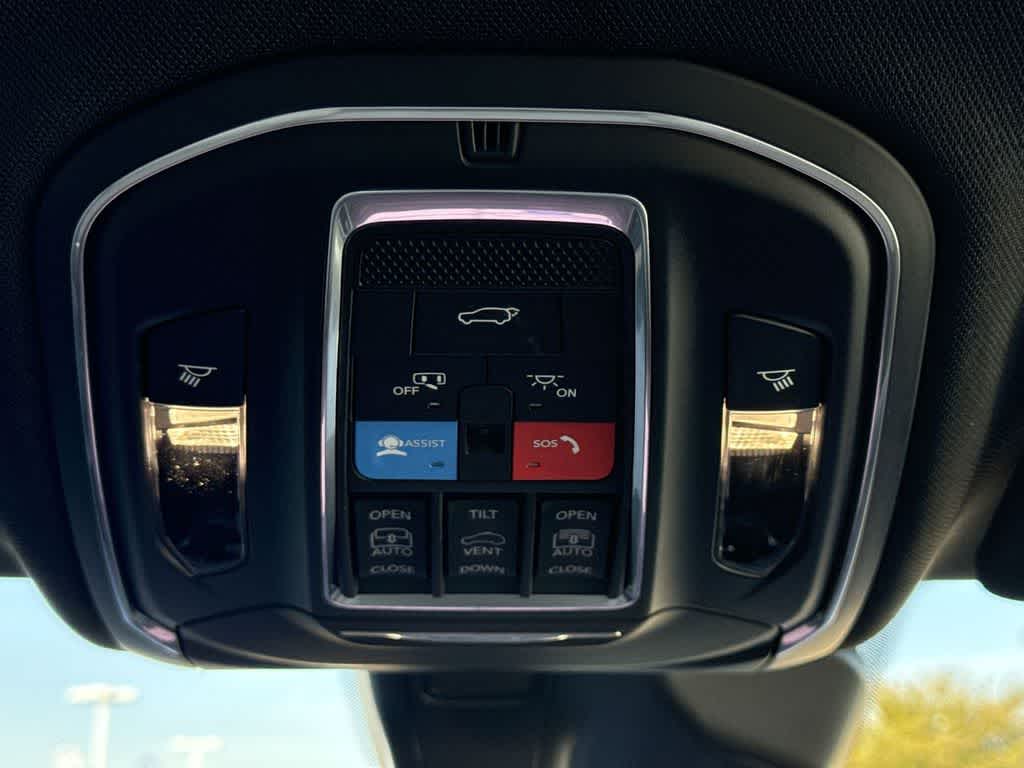 Thumbnail: 2025 Jeep Grand Cherokee - 19