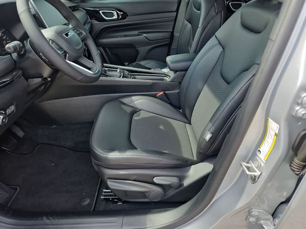 Thumbnail: 2026 Jeep Compass - 17