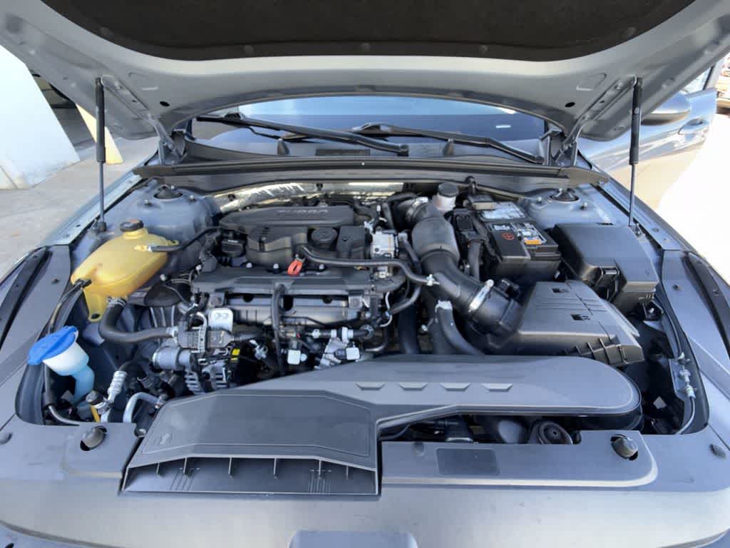 Thumbnail: 2022 Kia K5 - 10