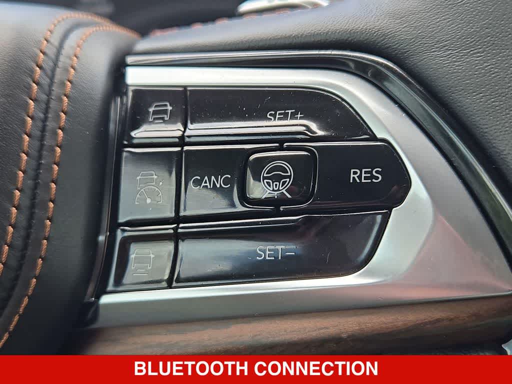 Thumbnail: 2022 Jeep Grand Cherokee - 24