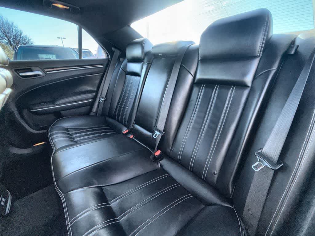 Thumbnail: 2023 Chrysler 300 - 13