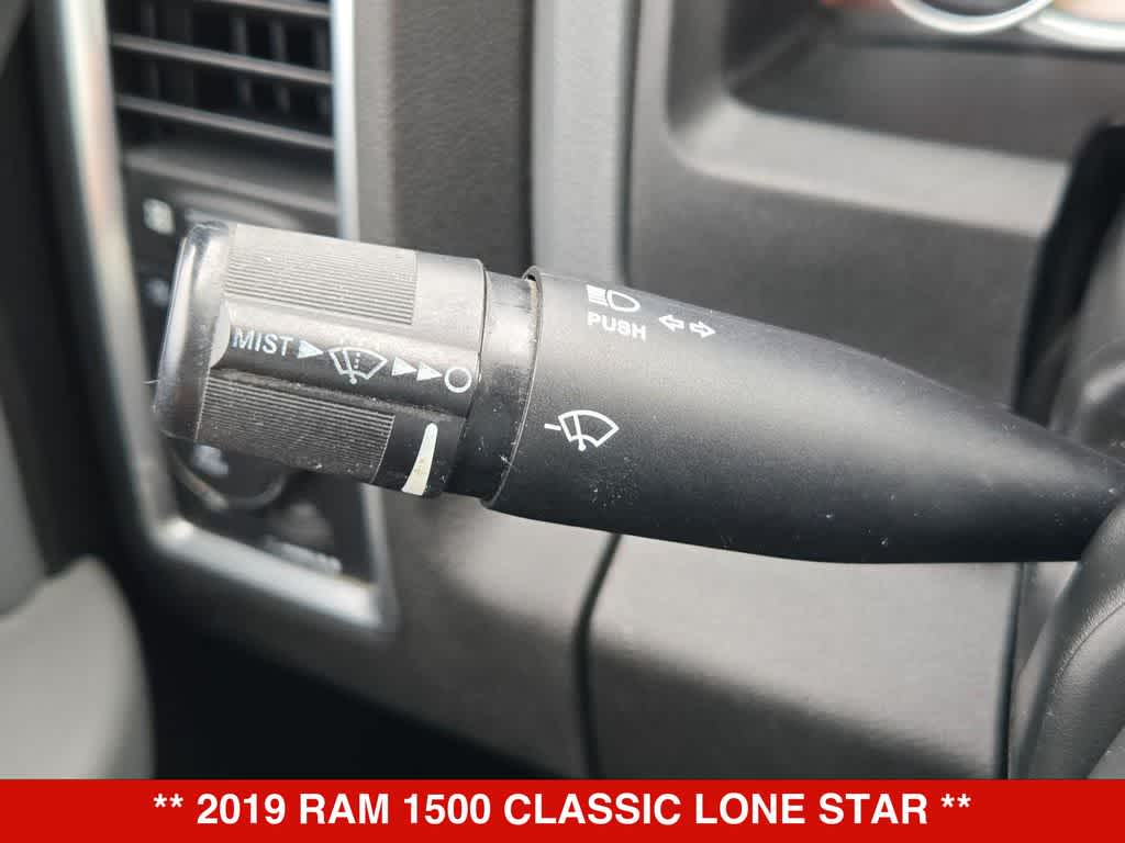 Thumbnail: 2019 RAM 1500 Classic - 24