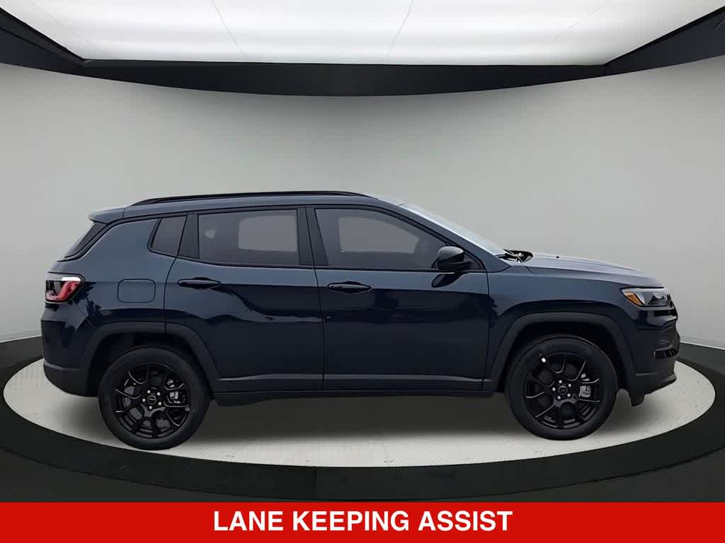 Thumbnail: 2026 Jeep Compass - 9