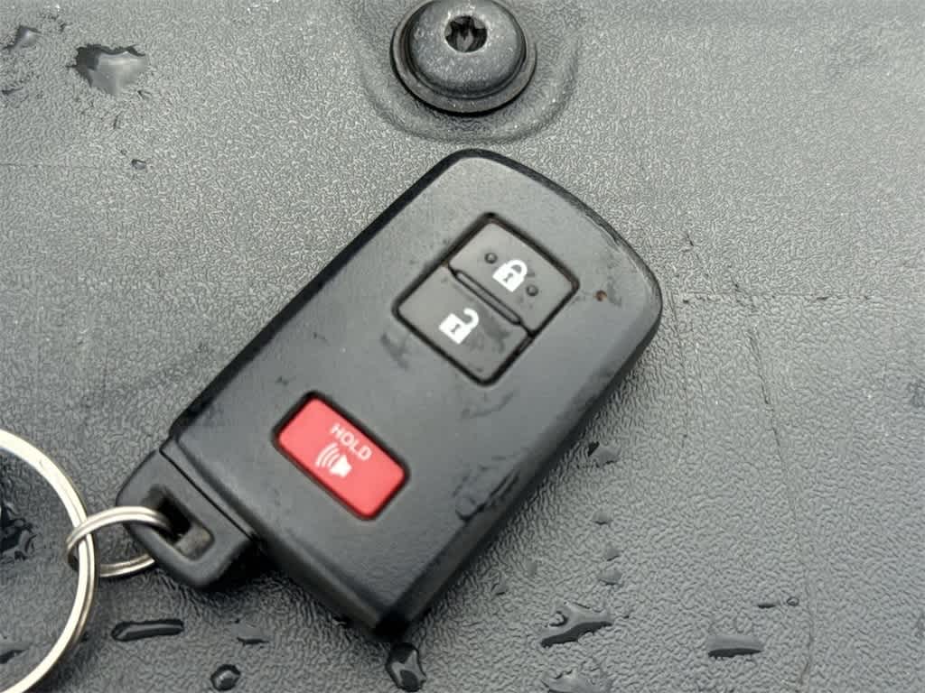 Thumbnail: 2023 Toyota Tacoma - 21