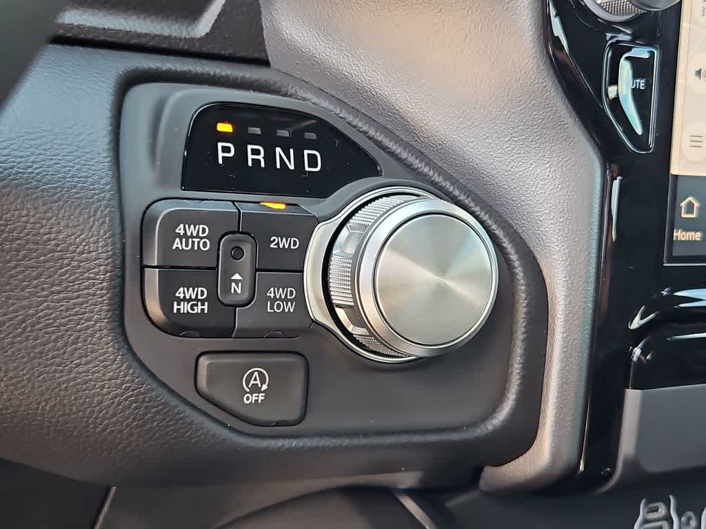 Thumbnail: 2026 RAM 1500 - 33