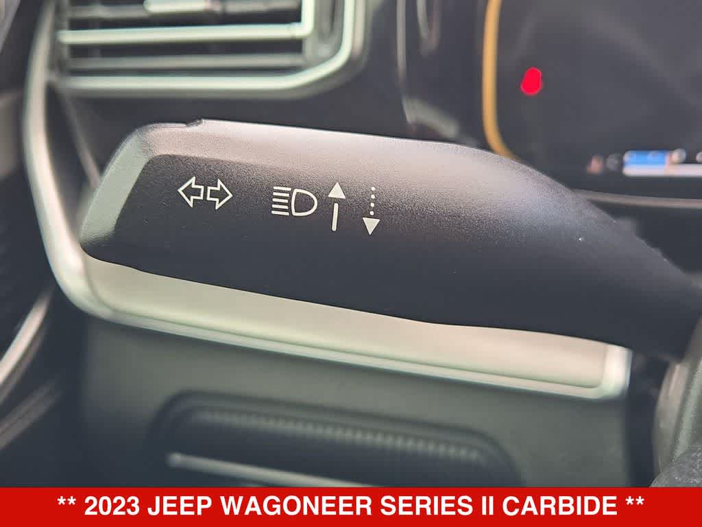 Thumbnail: 2023 Jeep Wagoneer - 26