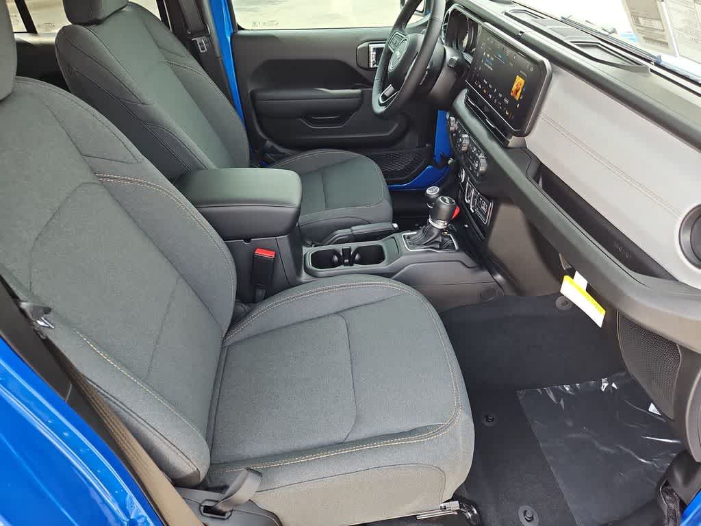 Thumbnail: 2026 Jeep Wrangler - 22