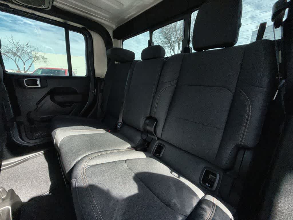 Thumbnail: 2026 Jeep Gladiator - 13