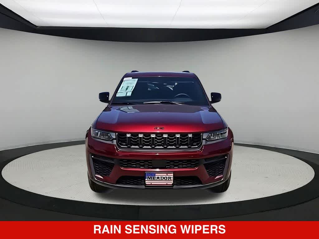Thumbnail: 2026 Jeep Grand Cherokee - 3
