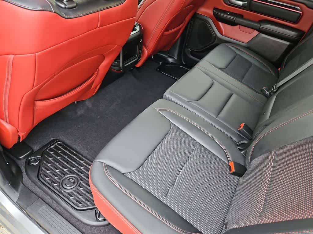 Thumbnail: 2025 RAM 1500 - 19