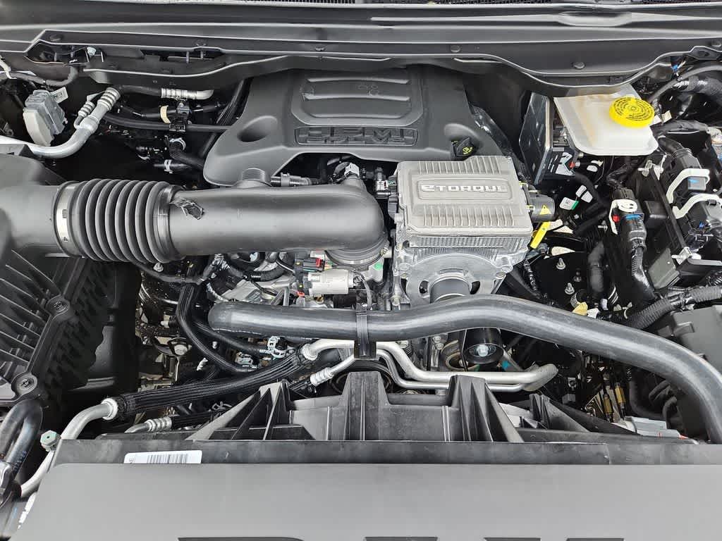 Thumbnail: 2026 RAM 1500 - 15