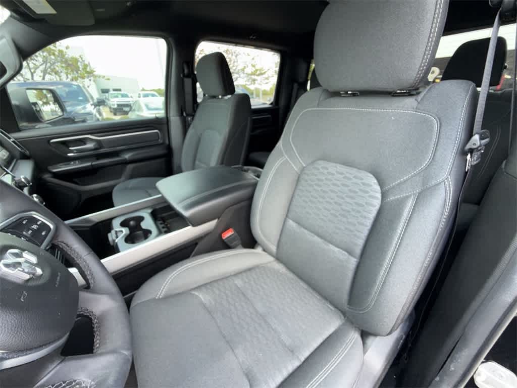 Thumbnail: 2025 RAM 1500 - 10