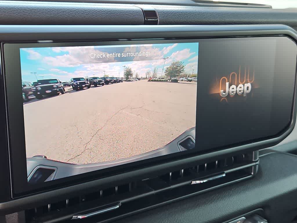 Thumbnail: 2026 Jeep Gladiator - 29