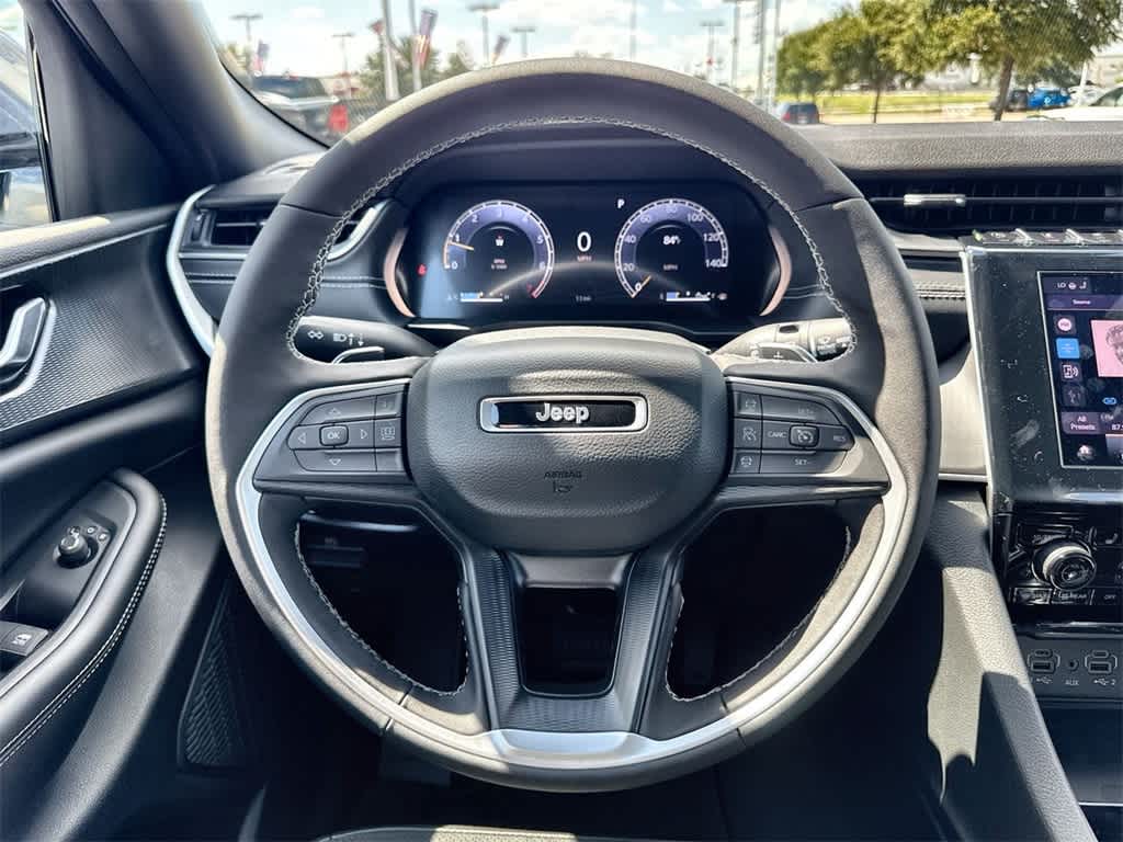 Thumbnail: 2025 Jeep Grand Cherokee L - 21