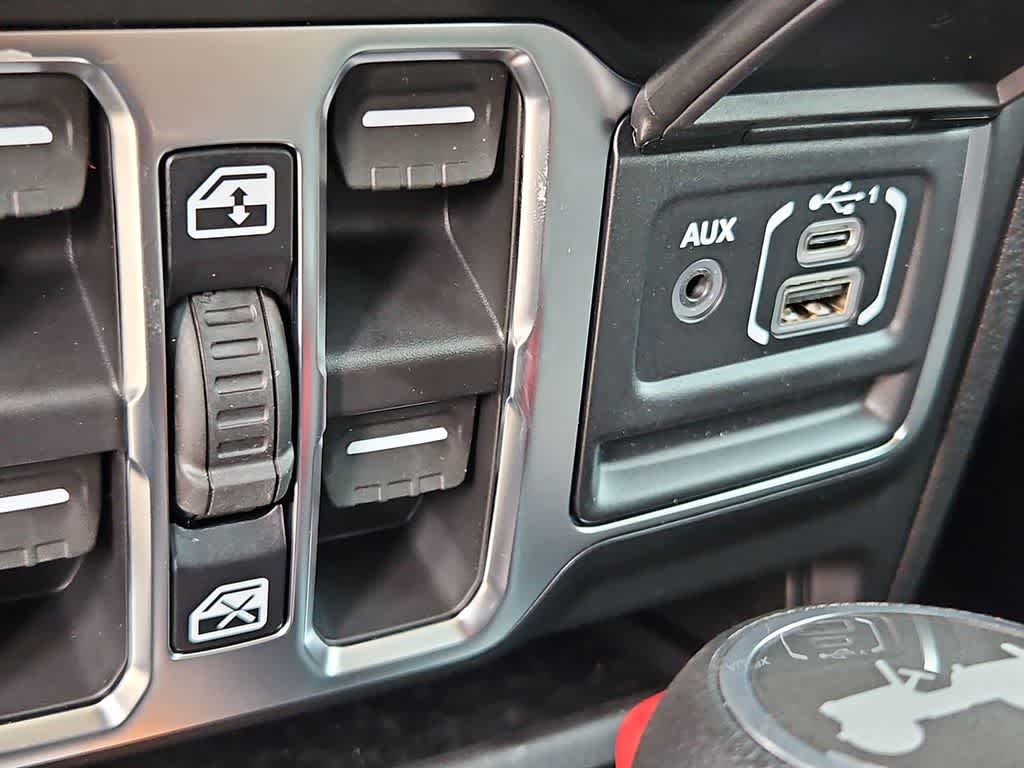 Thumbnail: 2026 Jeep Wrangler - 30