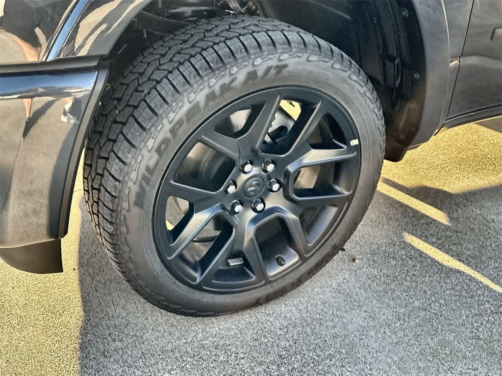 Thumbnail: 2026 RAM 1500 - 8