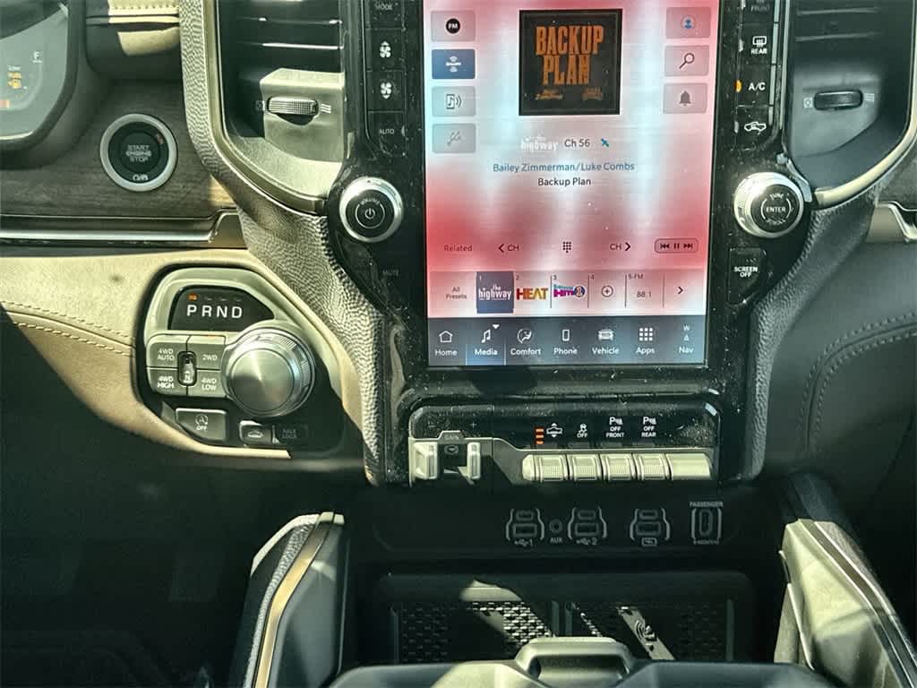 Thumbnail: 2026 RAM 1500 - 16