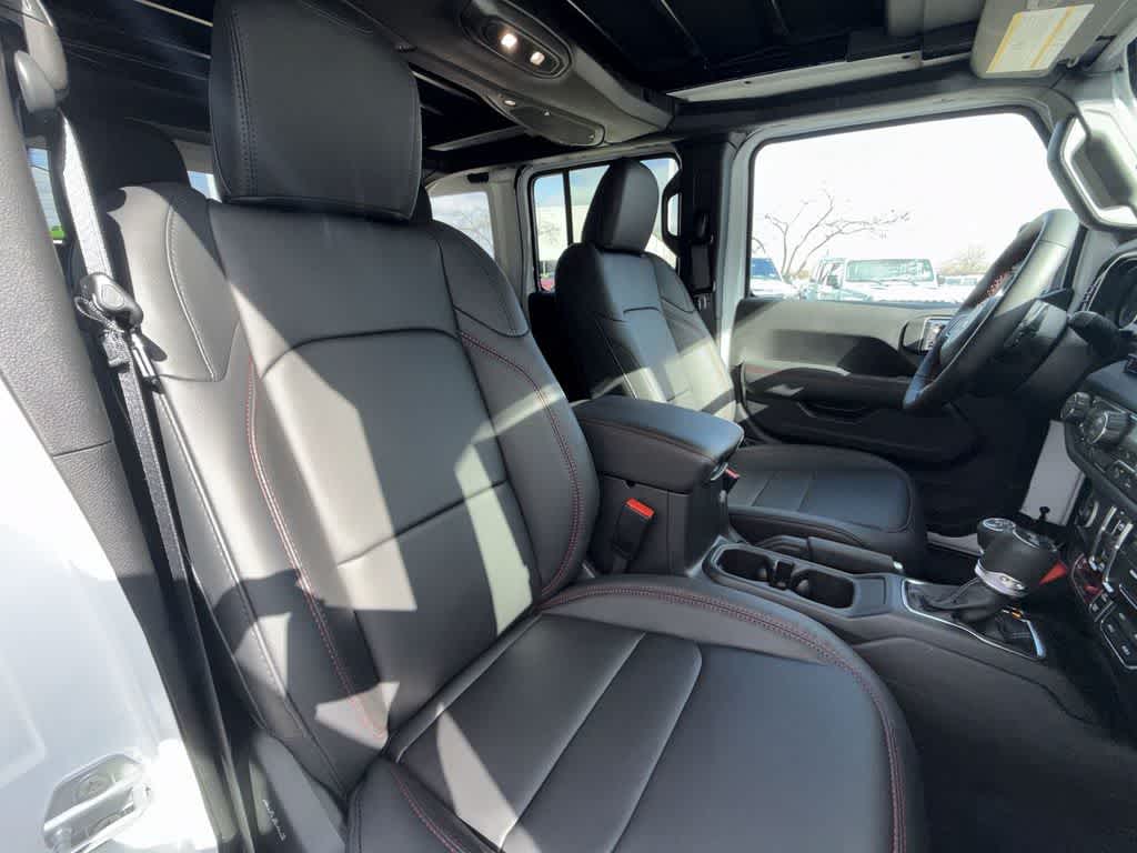 Thumbnail: 2026 Jeep Wrangler - 14