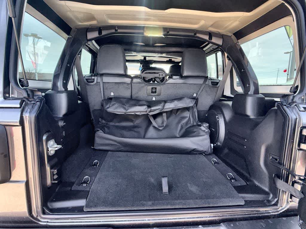 Thumbnail: 2026 Jeep Wrangler - 23