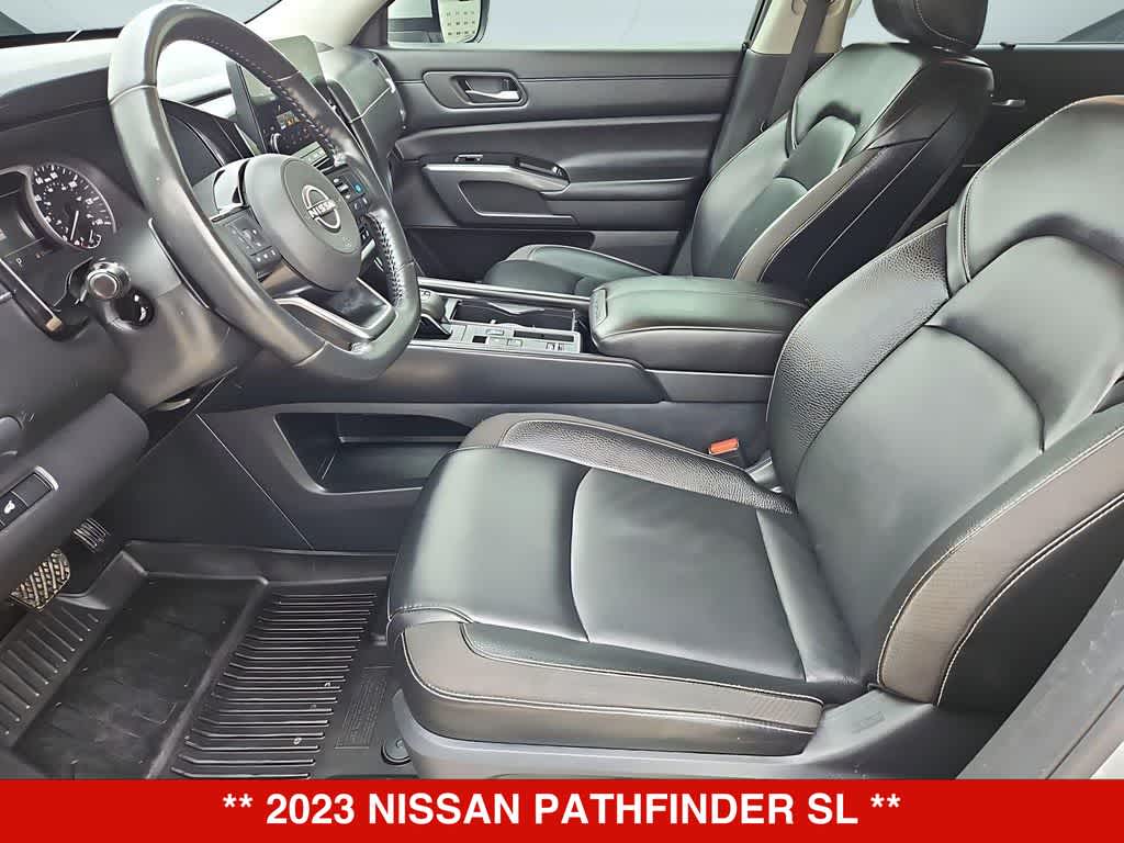 Thumbnail: 2023 Nissan Pathfinder - 17