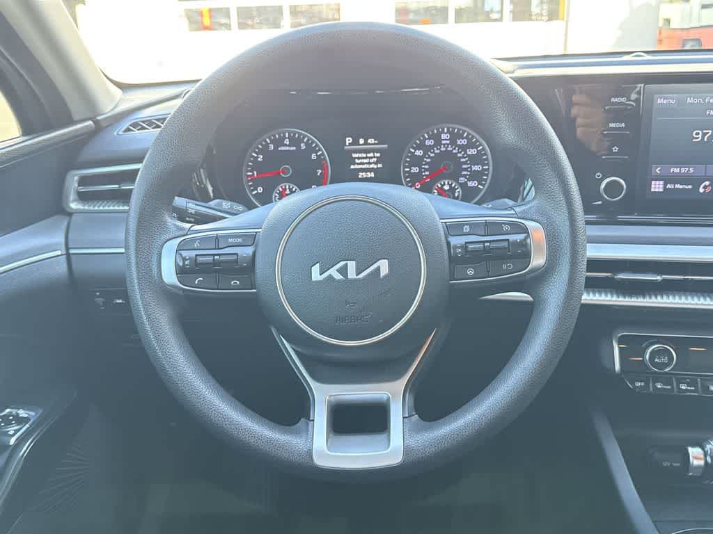 Thumbnail: 2022 Kia K5 - 18