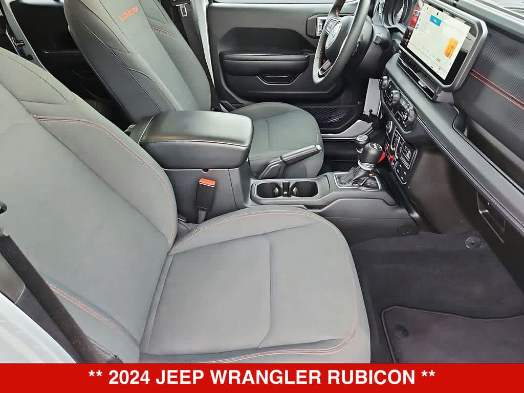 Thumbnail: 2024 Jeep Wrangler - 22