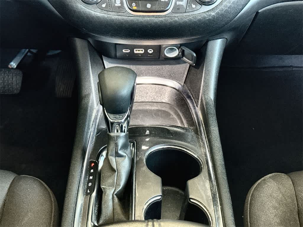 Thumbnail: 2023 Chevrolet Malibu - 17