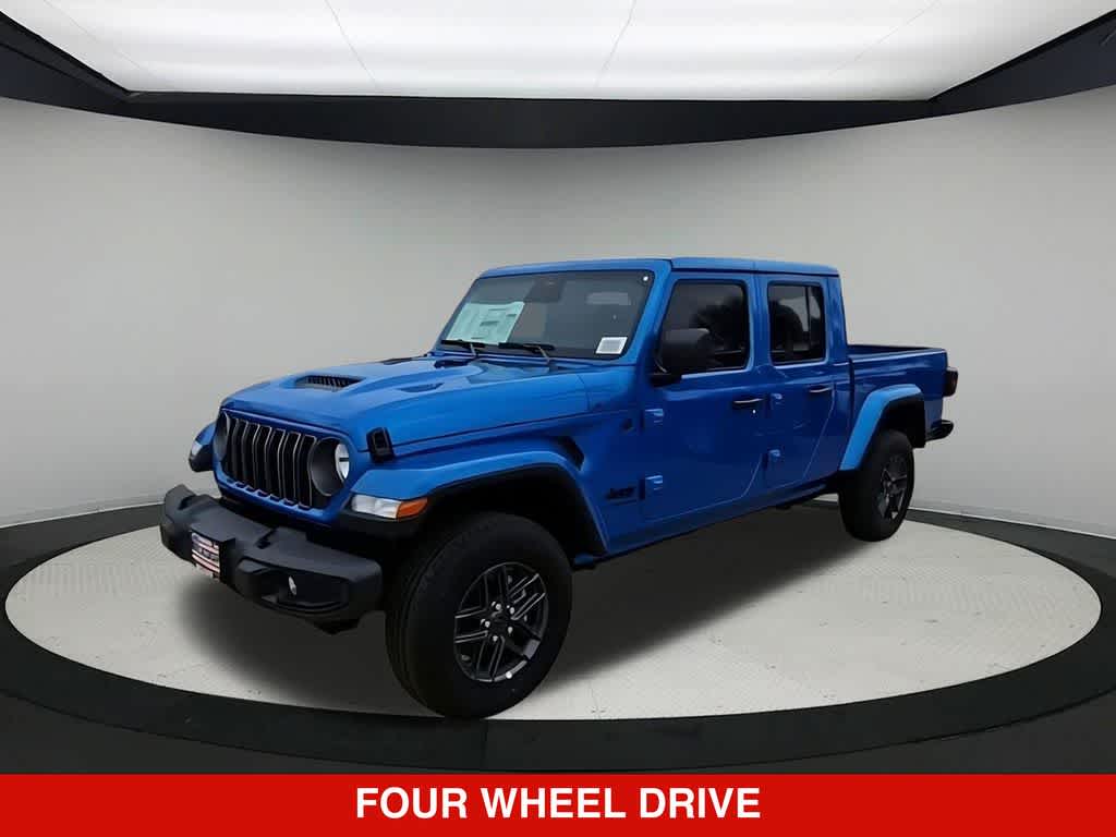 Thumbnail: 2026 Jeep Gladiator - 4