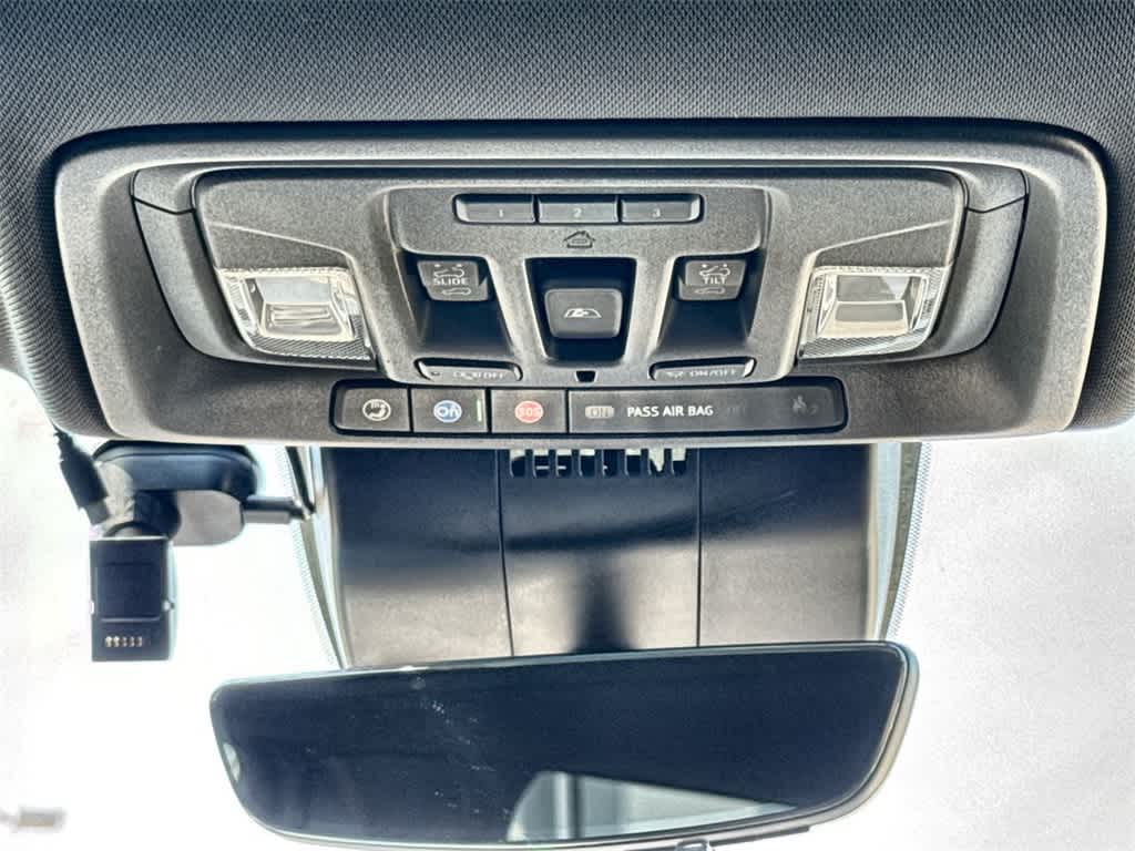 Thumbnail: 2023 Chevrolet Silverado 1500 - 22