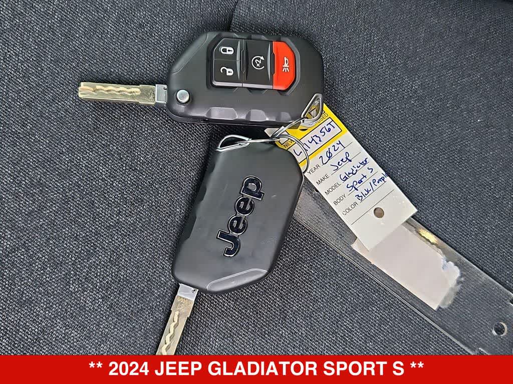 Thumbnail: 2024 Jeep Gladiator - 35
