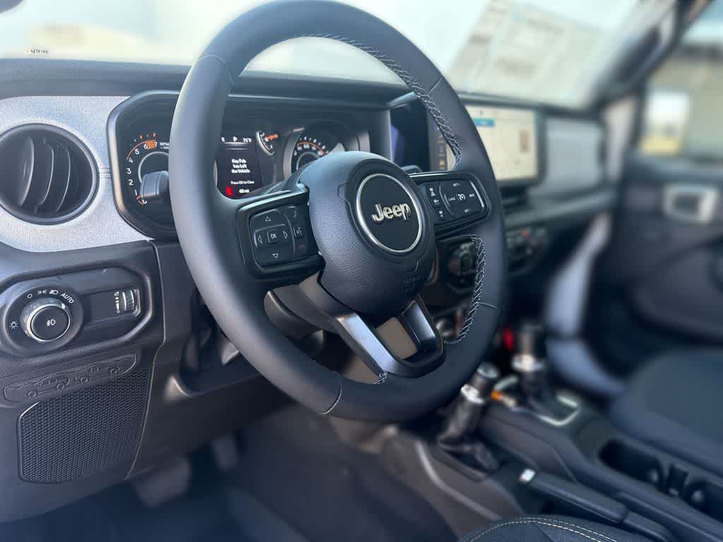 Thumbnail: 2025 Jeep Wrangler - 2