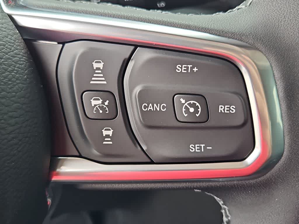 Thumbnail: 2026 Jeep Wrangler - 25