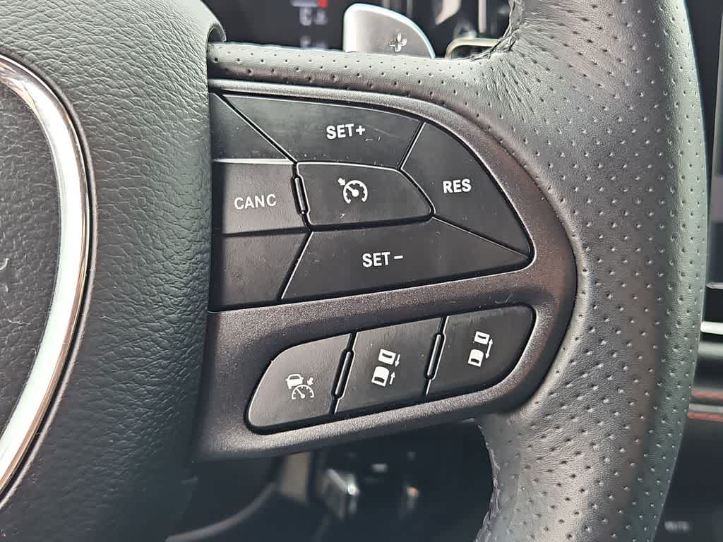 Thumbnail: 2023 Dodge Durango - 27