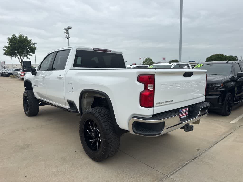 Thumbnail: 2022 Chevrolet Silverado 3500 - 4