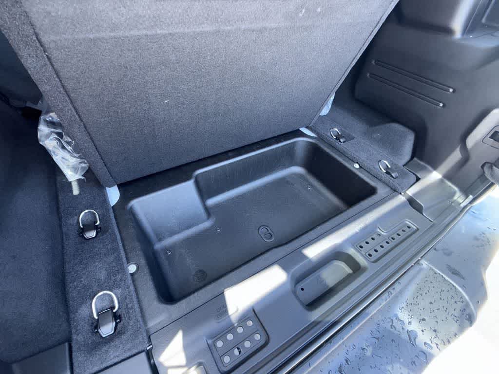 Thumbnail: 2025 Jeep Wrangler - 21