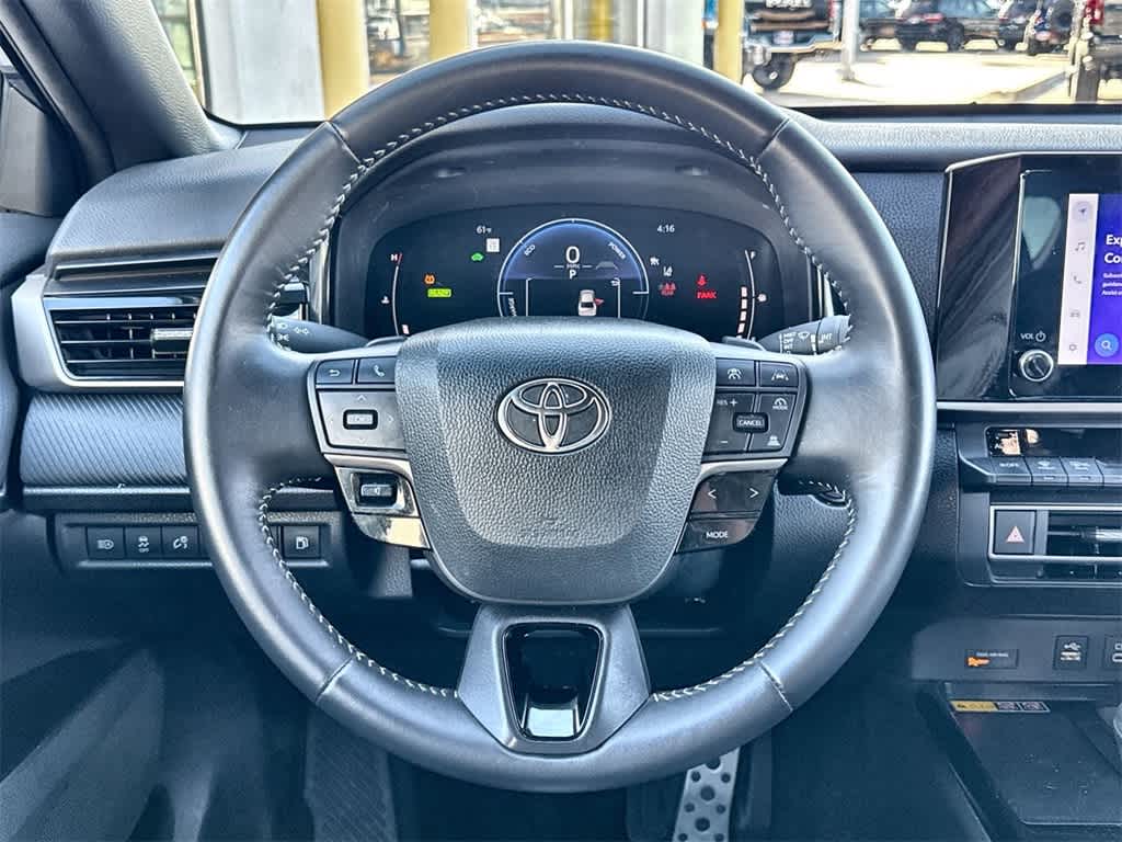 Thumbnail: 2025 Toyota Camry - 18