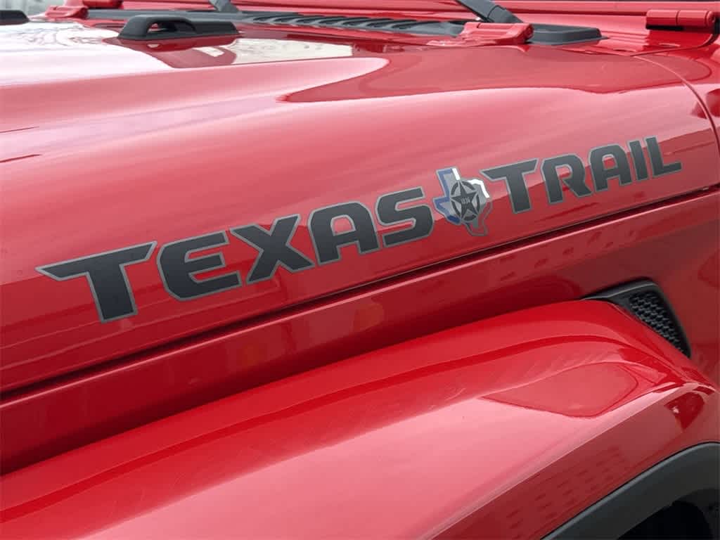 Thumbnail: 2025 Jeep Gladiator - 8