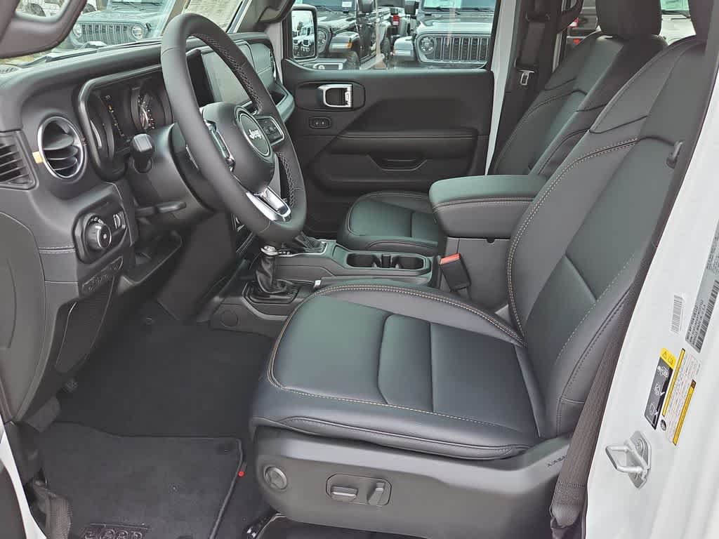 Thumbnail: 2026 Jeep Wrangler - 21