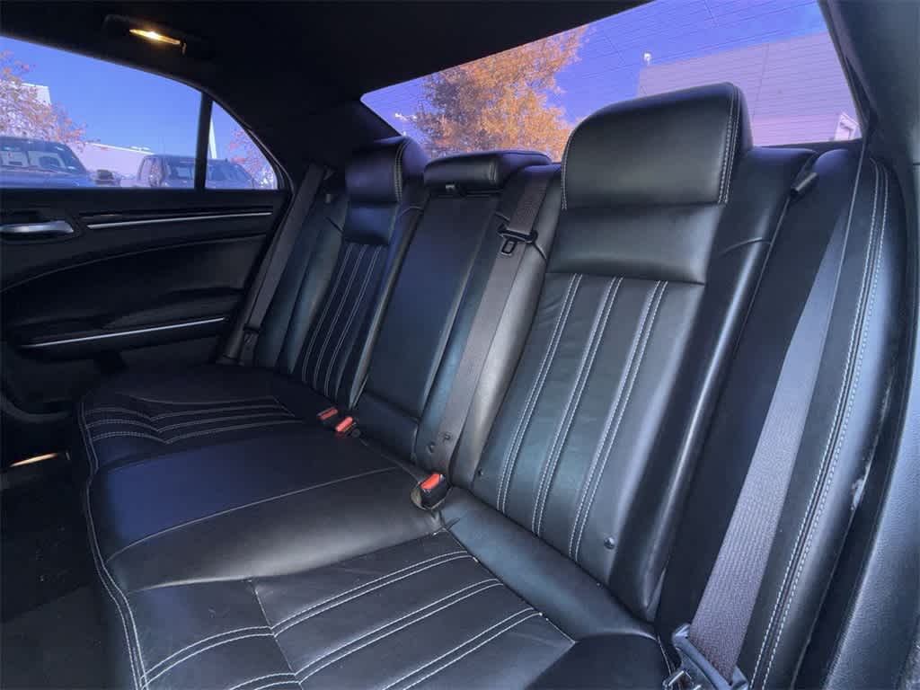 Thumbnail: 2021 Chrysler 300 - 12