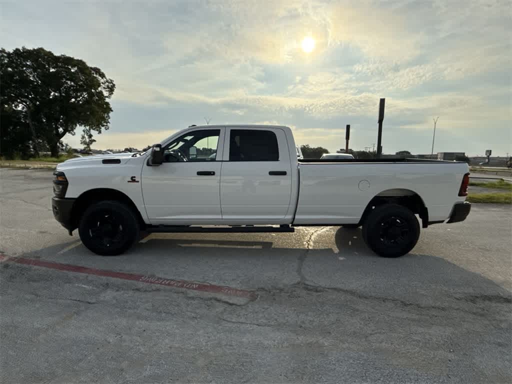 2026 Ram 3500 Tradesman photo 2