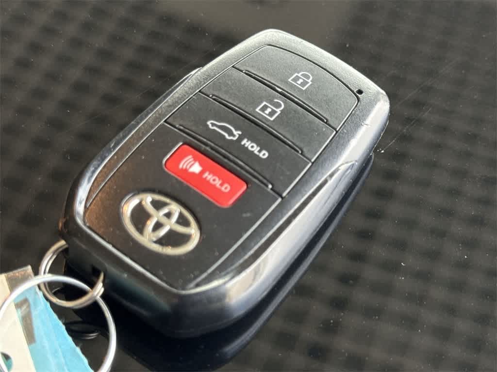 Thumbnail: 2025 Toyota Camry - 23