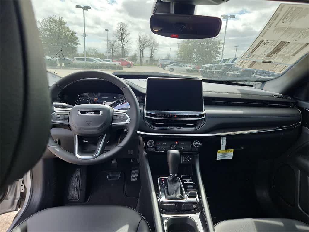 Thumbnail: 2026 Jeep Compass - 16