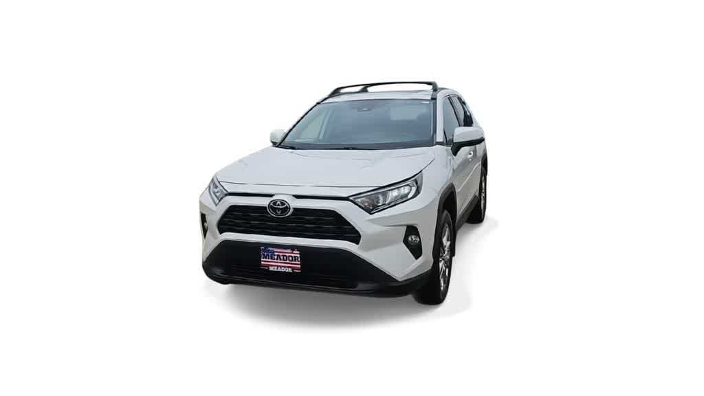 Thumbnail: 2021 Toyota RAV4 - 3